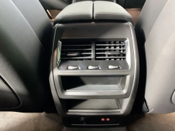 BMW X5 M60i Sports Activity Vehicle 2026