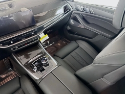 BMW X5 M60i Sports Activity Vehicle 2026