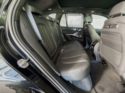 BMW X5 M60i Sports Activity Vehicle 2026