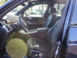 BMW X5 M60i Sports Activity Vehicle 2026