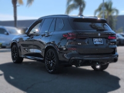 BMW X5 M60i Sports Activity Vehicle 2026