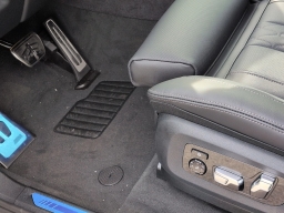 BMW X5 M60i Sports Activity Vehicle 2026