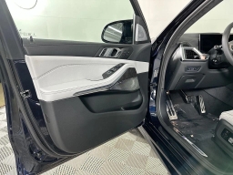 BMW X5 M60i Sports Activity Vehicle 2026