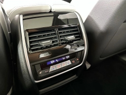 BMW X5 M60i Sports Activity Vehicle 2026