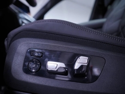 BMW X5 M60i Sports Activity Vehicle 2026