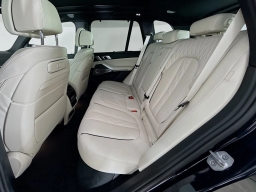 BMW X5 M60i Sports Activity Vehicle 2026