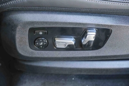 BMW X5 M60i Sports Activity Vehicle 2026