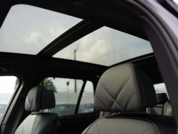 BMW X5 M60i Sports Activity Vehicle 2026