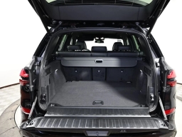 BMW X5 M60i Sports Activity Vehicle 2026