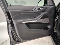 BMW X5 M60i Sports Activity Vehicle 2026