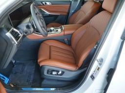 BMW X5 M60i Sports Activity Vehicle 2026