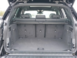 BMW X5 M60i Sports Activity Vehicle 2026