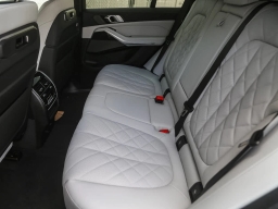 BMW X5 M60i Sports Activity Vehicle 2026