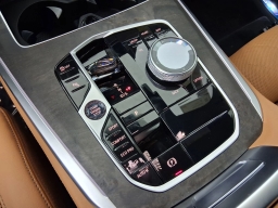 BMW X5 M60i Sports Activity Vehicle 2026