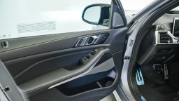 BMW X5 M60i Sports Activity Vehicle 2026