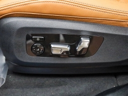 BMW X5 M60i Sports Activity Vehicle 2026