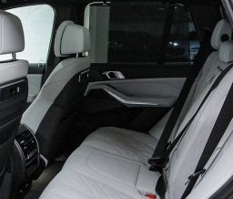 BMW X5 M60i Sports Activity Vehicle 2026