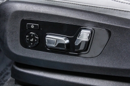 BMW X5 M60i Sports Activity Vehicle 2026