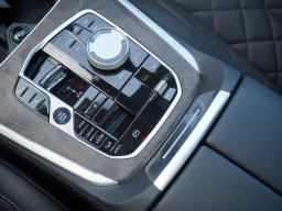 BMW X5 M60i Sports Activity Vehicle 2026