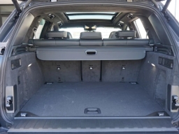 BMW X5 M60i Sports Activity Vehicle 2026