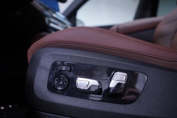 BMW X5 M60i Sports Activity Vehicle 2026