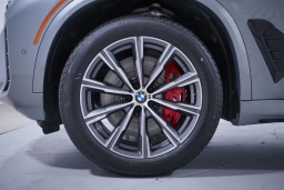 BMW X5 M60i Sports Activity Vehicle 2026