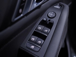 BMW X5 M60i Sports Activity Vehicle 2026