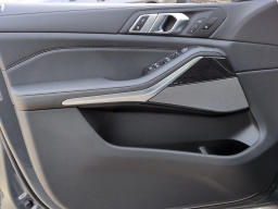 BMW X5 M60i Sports Activity Vehicle 2026