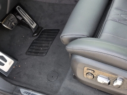 BMW X5 M60i Sports Activity Vehicle 2026