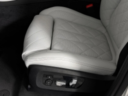 BMW X6 xDrive40i Sports Activity Coupe 2026