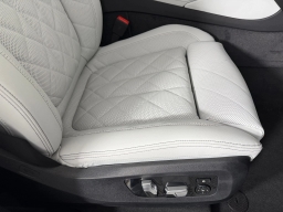 BMW X6 xDrive40i Sports Activity Coupe 2026