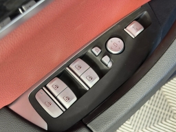 BMW X4 M40i Sports Activity Coupe 2025