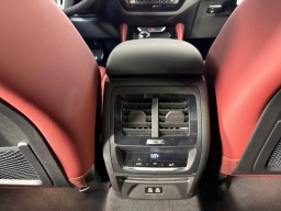 BMW X4 M40i Sports Activity Coupe 2025