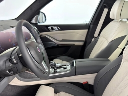 BMW X7 ALPINA XB7 Sports Activity Vehicle 2026