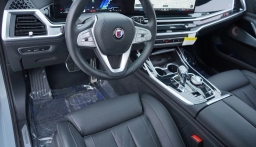 BMW X7 ALPINA XB7 Sports Activity Vehicle 2025