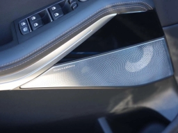 BMW X7 ALPINA XB7 Sports Activity Vehicle 2026