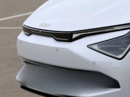 Kia EV6 Light Long Range AWD 2025