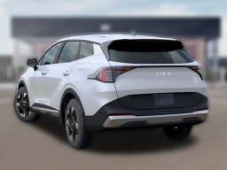 Kia Sportage LX FWD 2026