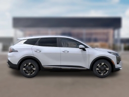 Kia Sportage LX FWD 2026