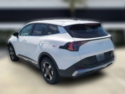 Kia Sportage LX FWD 2026