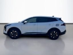 Kia Sportage LX FWD 2026