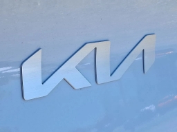 Kia Sportage LX FWD 2026