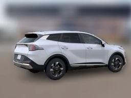 Kia Sportage LX FWD 2026