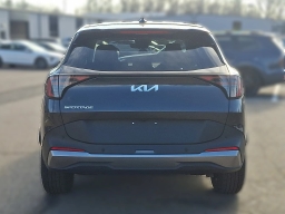 Kia Sportage EX FWD 2026