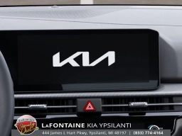 Kia Sportage EX FWD 2026