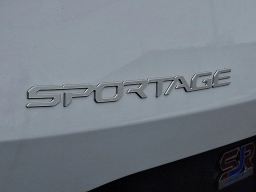 Kia Sportage EX FWD 2026