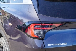 Kia Sportage EX FWD 2026