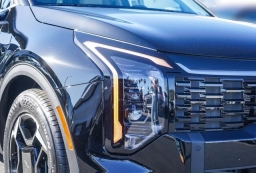 Kia Sportage EX FWD 2026