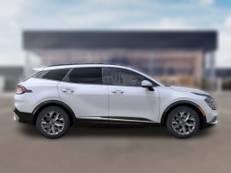 Kia Sportage SX FWD 2025