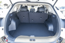 Kia Sportage SX FWD 2026